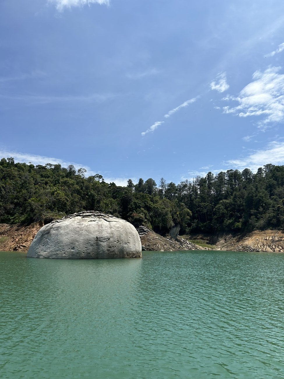 Un paseo por los embalses cerca de Medellín